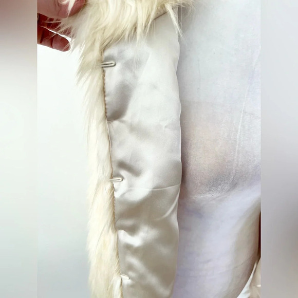 MARC NEW YORK | Andrew Marc Faux Fur Vest Coat Cream Size Small - Picture 5 of 9